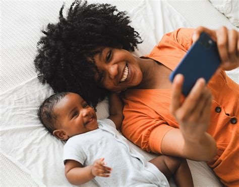 Postpartum Health: A Comprehensive Guide for New Moms